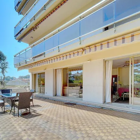 Comfortable 3 Bedroom, Superb South Terrace Apartmán Cannes