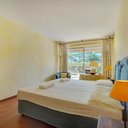 Comfortable 3 Bedroom, Superb South Terrace Apartmán Cannes