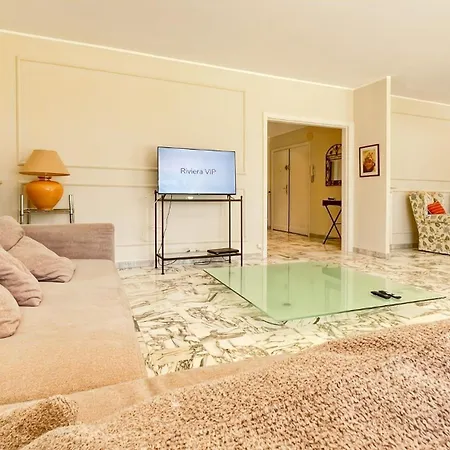 Comfortable 3 Bedroom, Superb South Terrace Cannes
